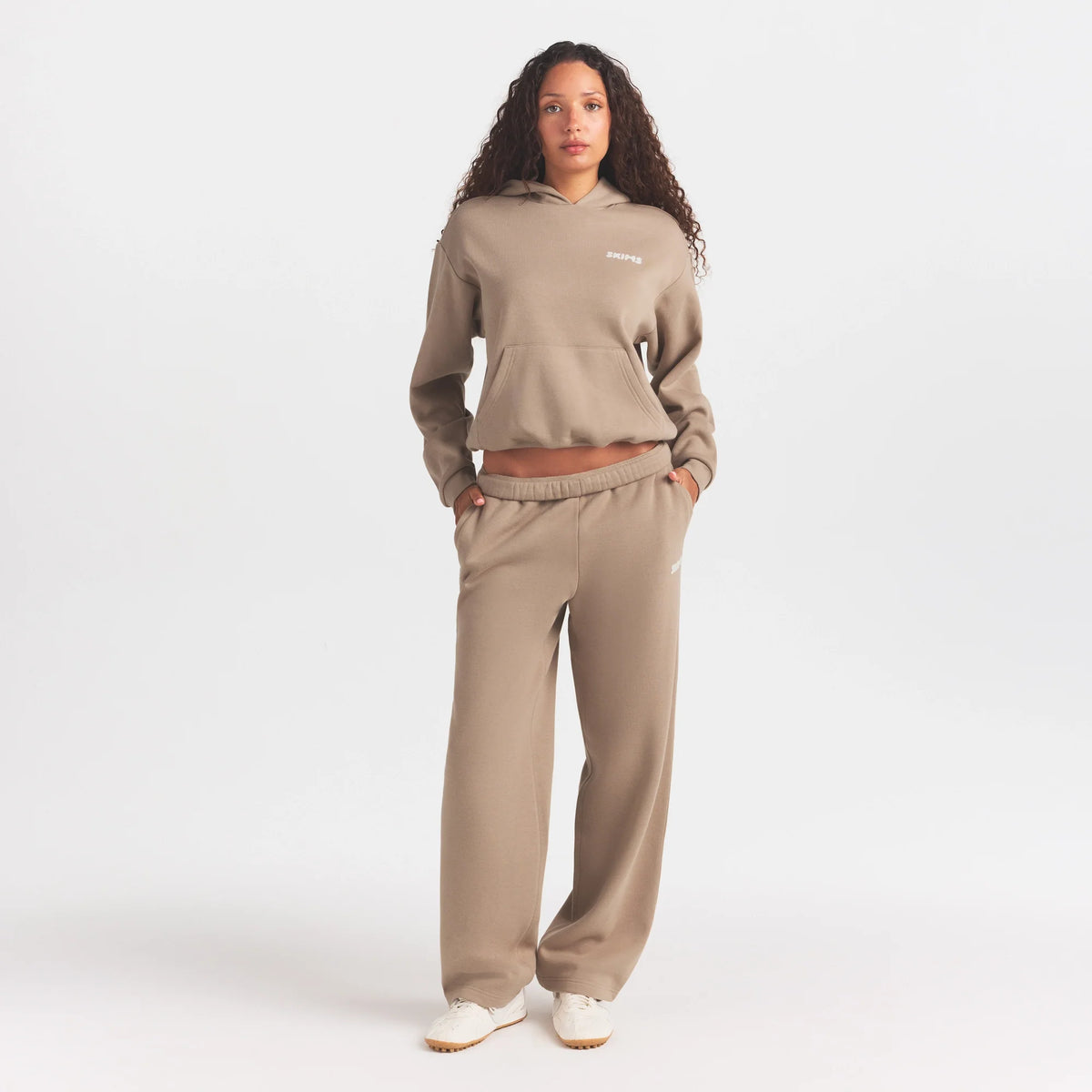 COTTON FLEECE HOODIE WITH EMBOSSED LOGO | LATTE