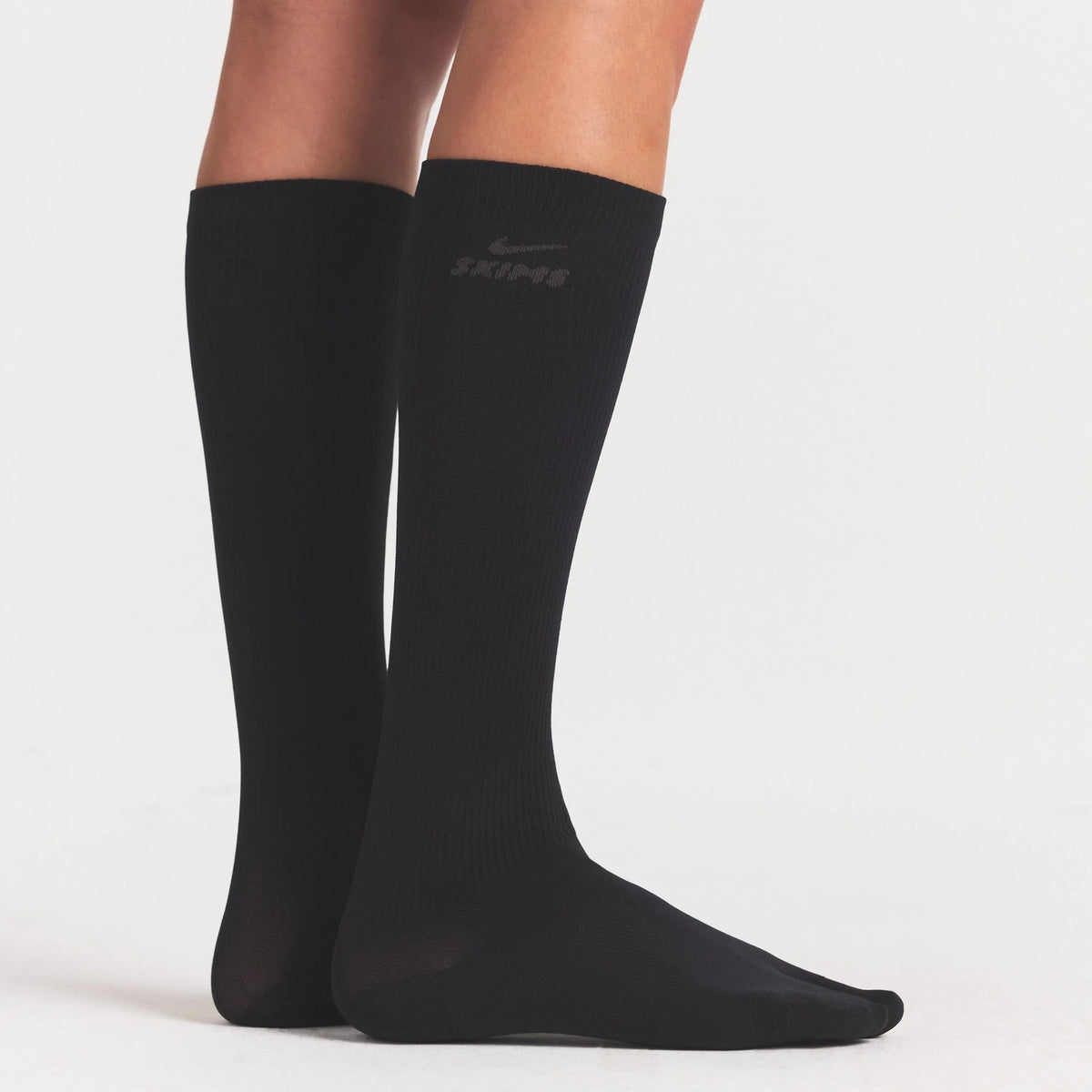 NikeSKIMS ACCESSORIES DRI-FIT™ RIFT KNEE HIGH SOCK | OBSIDIAN