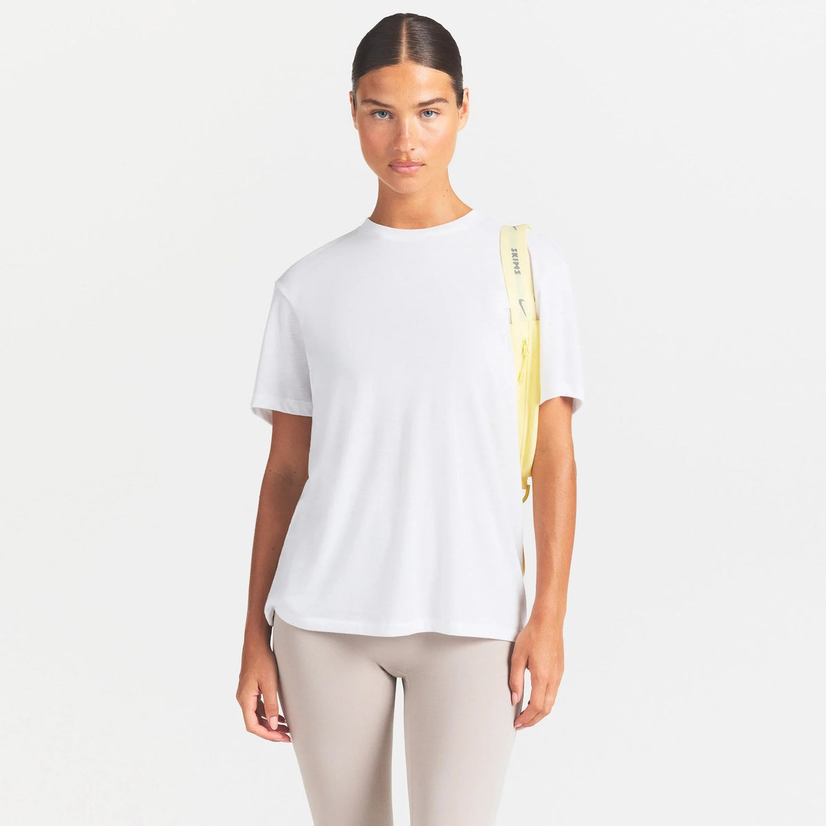 NikeSKIMS PERFORMANCE COTTON BLEND OVERSIZED SHORT SLEEVE TOP | SNOW