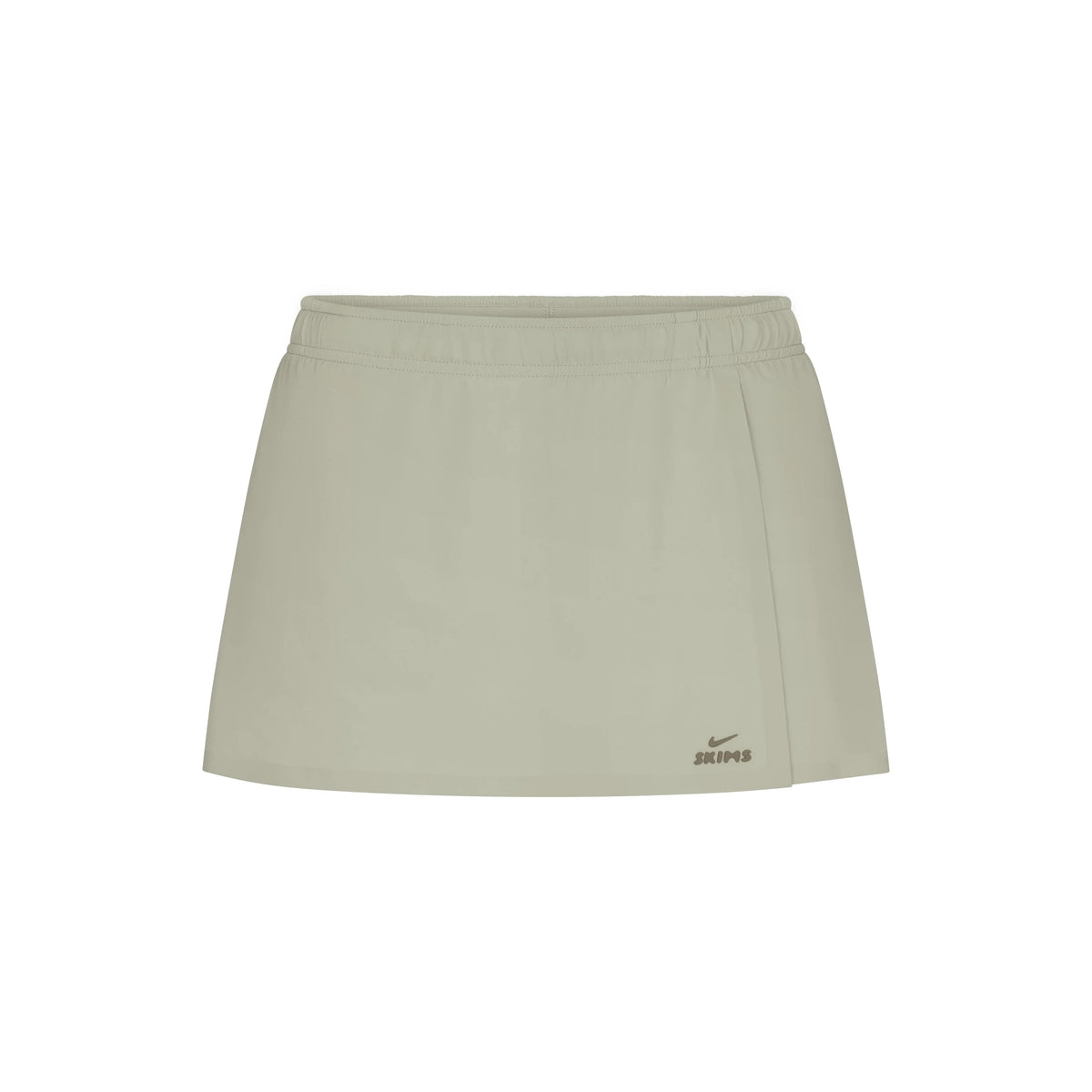 NikeSKIMS STRETCH NYLON SKORT | TALC