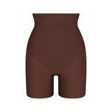 SKIMS BODY CORE SCULPT MID RISE SHORT | COCOA
