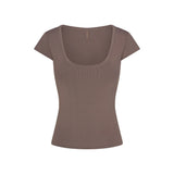 REFINED KNIT SCOOP NECK TOP | AMETHYST