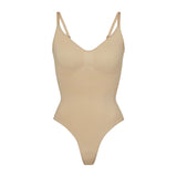 SEAMLESS SCULPT THONG BODYSUIT | CLAY