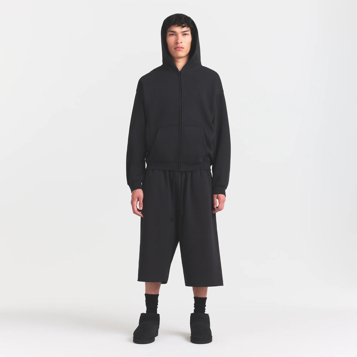 FLEECE LOUNGE MENS RELAXED LONG SHORT | WASHED ONYX