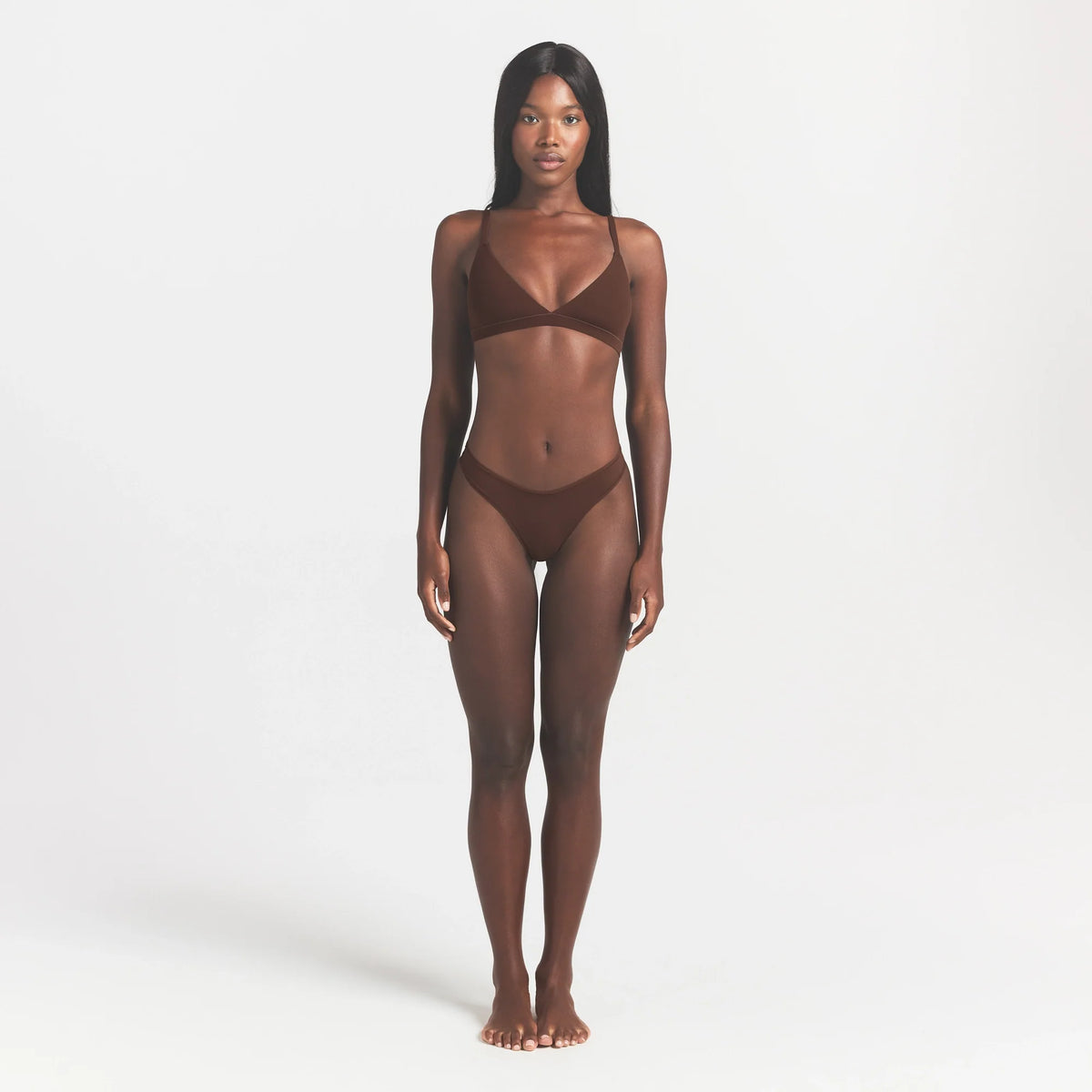 FITS EVERYBODY TRIANGLE BRALETTE | COCOA