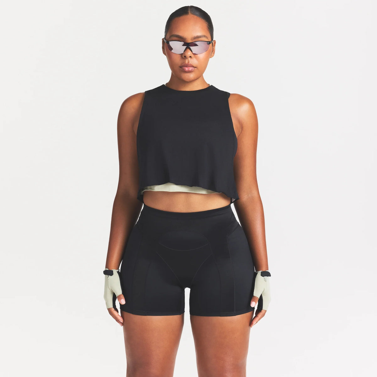 NikeSKIMS PERFORMANCE COTTON BLEND CROP TANK | OBSIDIAN