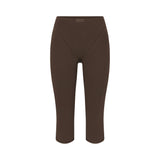 NikeSKIMS MATTE 17" V-LINE CAPRI LEGGING | DARK SEPIA