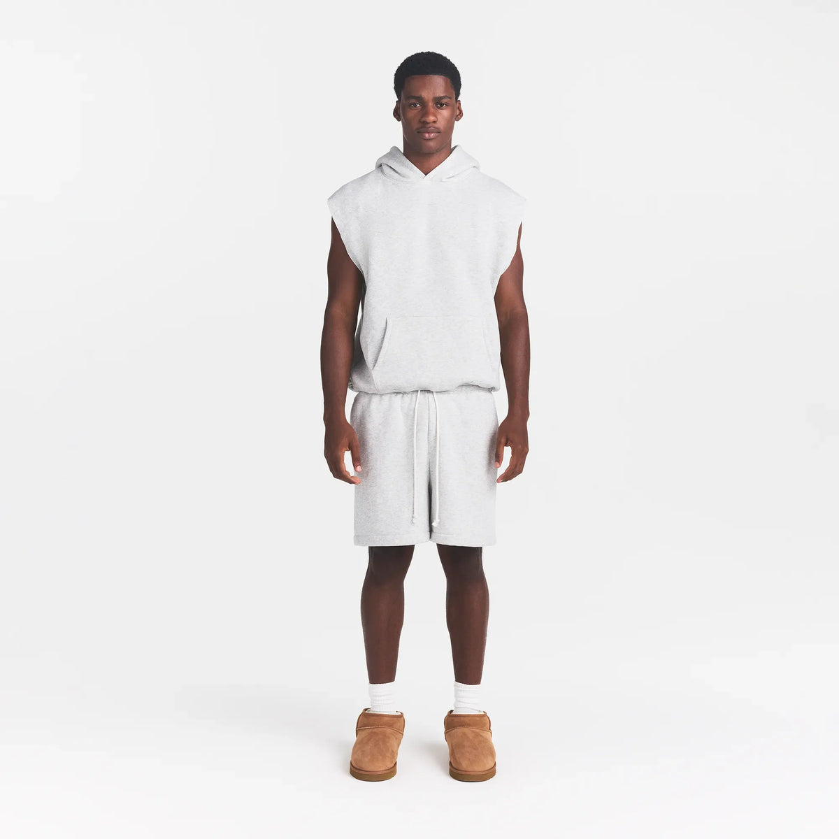 FLEECE LOUNGE MENS SLEEVELESS HOODIE | LIGHT HEATHER GREY