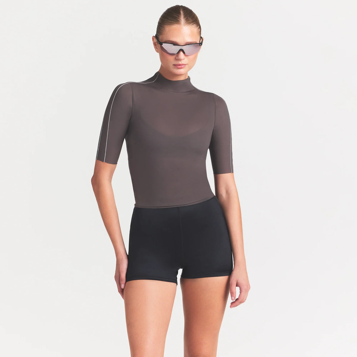 NikeSKIMS WEIGHTLESS LAYERS MOCK NECK SHORT SLEEVE T-SHIRT | BOULDER