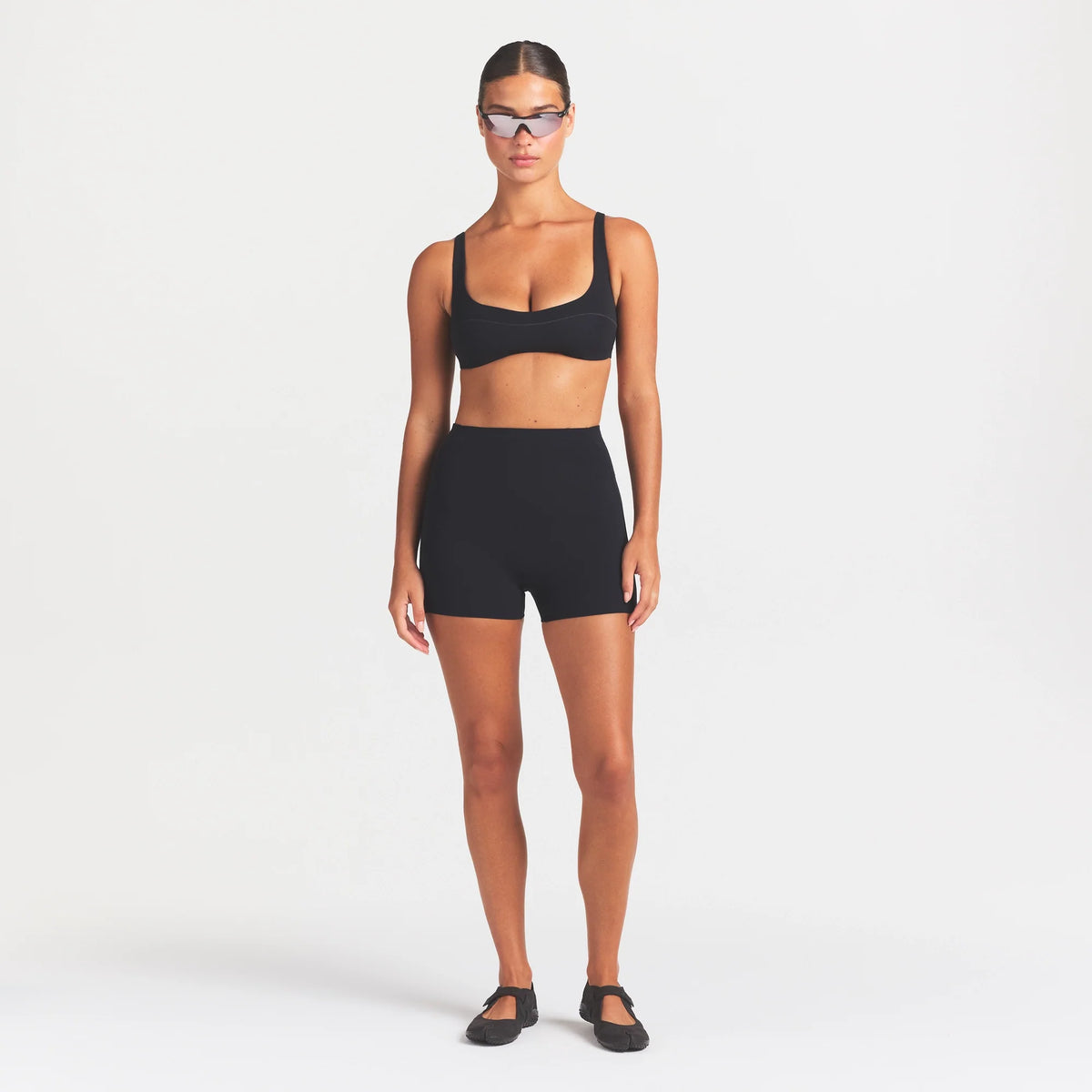 NikeSKIMS STUDIO STRETCH 3" SHORT | OBSIDIAN