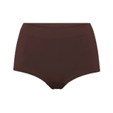 SOFT SMOOTHING SEAMLESS BOY SHORT | COCOA