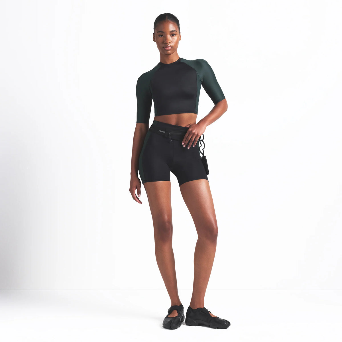 NikeSKIMS SHINE 5" BIKER SHORT | OBSIDIAN AND DARK TEAL