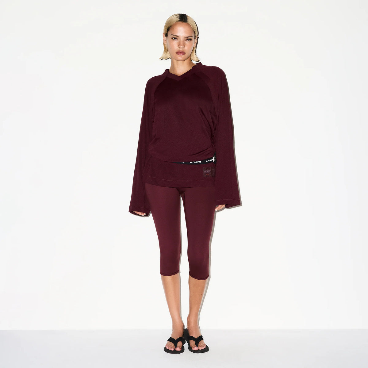NikeSKIMS AIRY V-NECK OVERSIZED LONG SLEEVE TOP | CURRANT